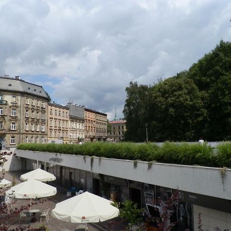 Ap Na Groblach Krakov Exteriér fotografie