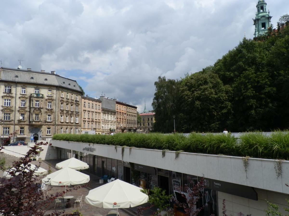 Ap Na Groblach Krakov Exteriér fotografie